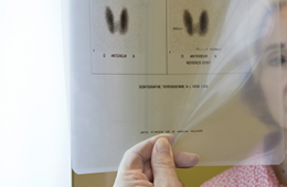 Cirurgia para remover tiroide, sem causar cicatriz no pescoço, mais acessível